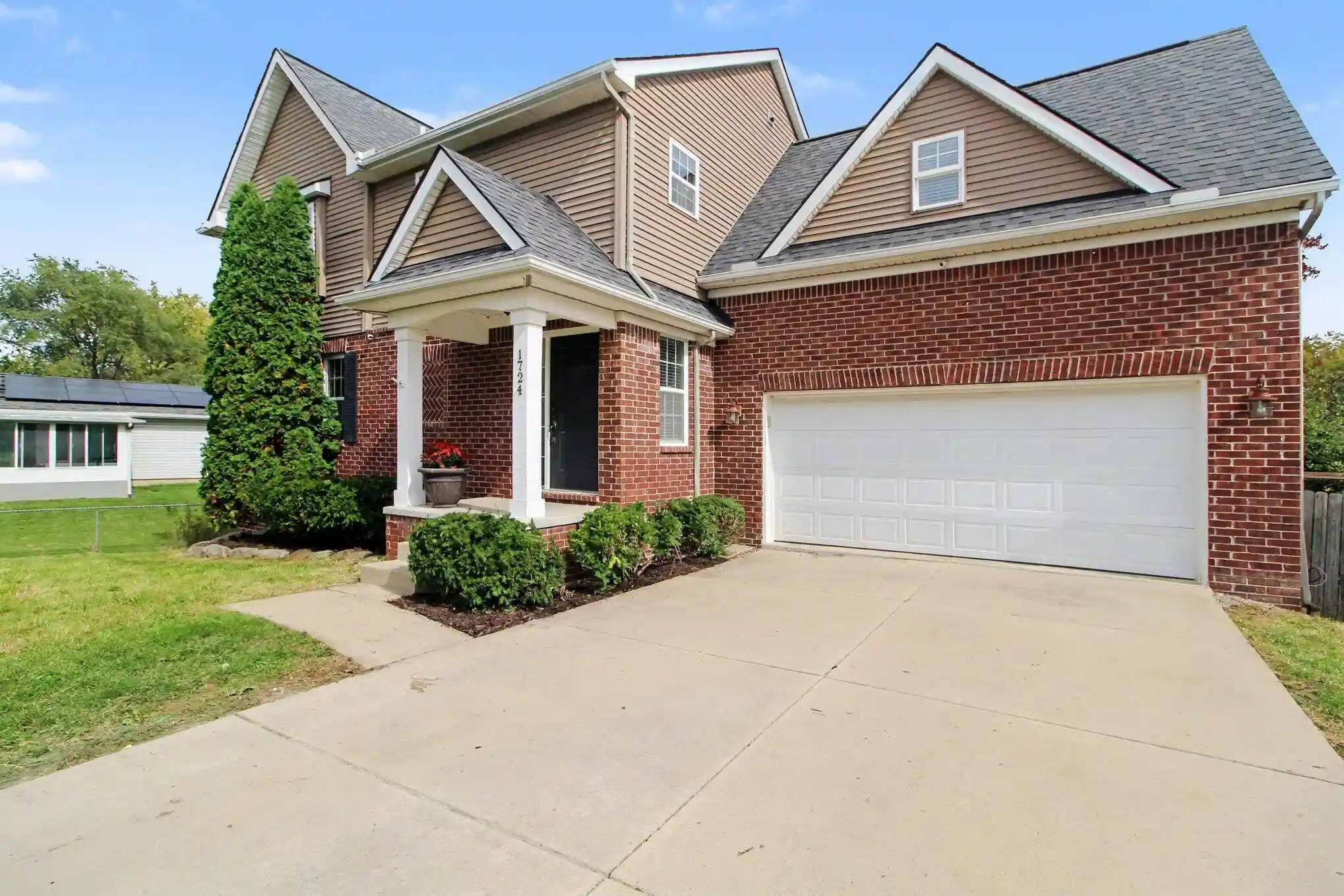 Photo 1 of Single family home for sale at 1724 Enclave Ln, Ann Arbor, MI 48103 | MLS# 55026054426 | Listing updated on 2026-10-22
