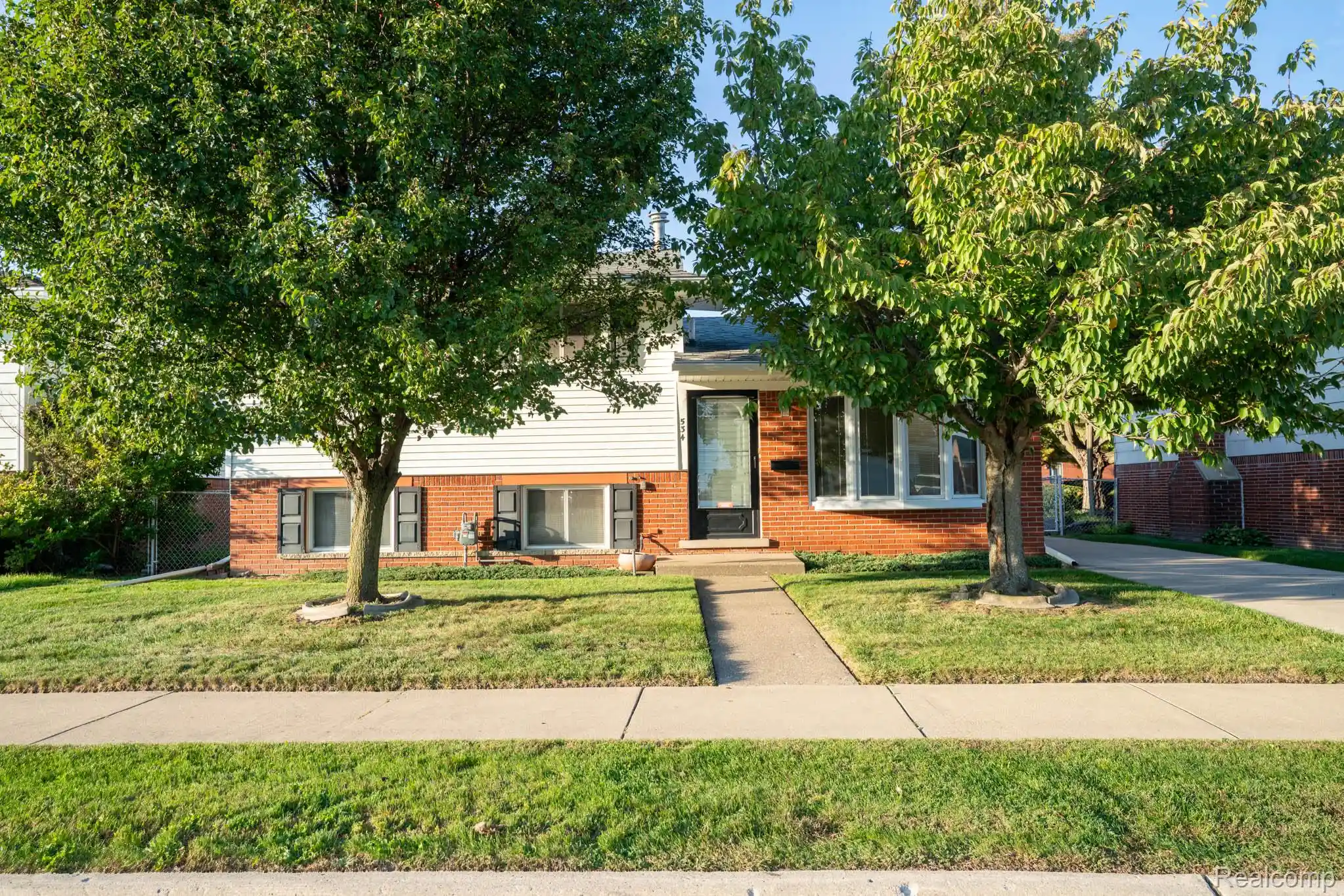 Photo 1 of Single family home for sale at 534 Saint John St, Wyandotte, MI 48192 | MLS# 20261082871 | Listing updated on 2026-10-23
