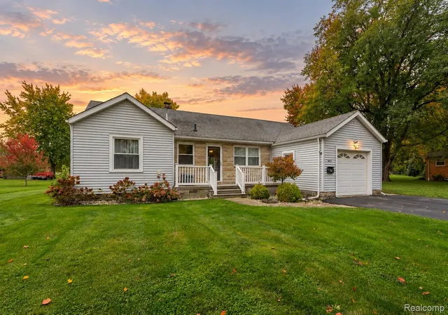 Photo 1 of Single family home for sale at 665 Maple Dr, Dundee, MI 48131 | MLS# 20261082872 | Listing updated on 2026-10-29