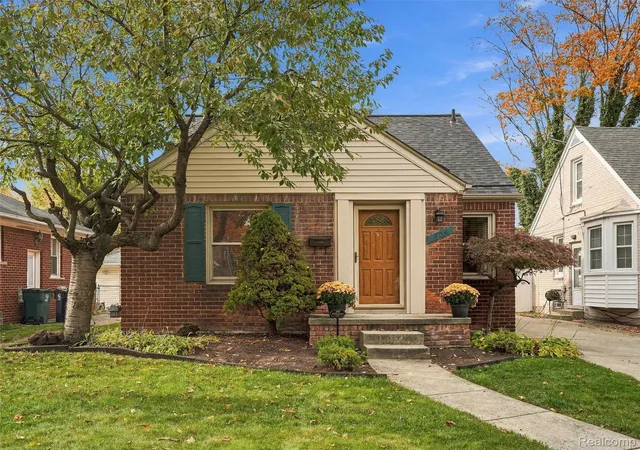 Single family home for sale at 604 S Edison Ave, Royal Oak, MI 48067 | MLS# 20261082892