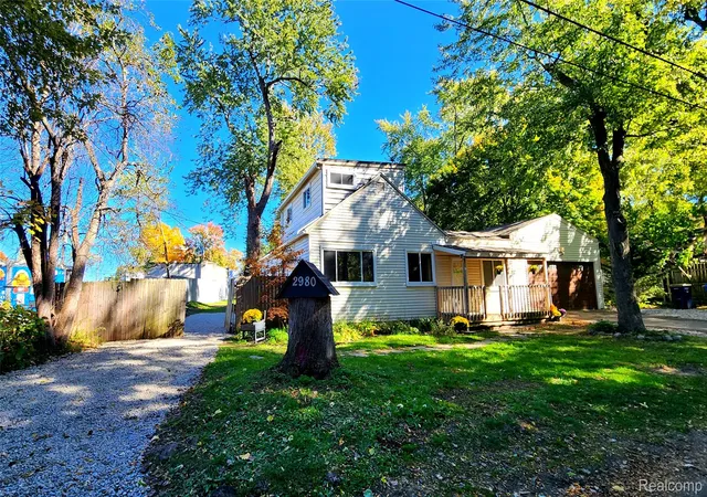 Single family home for sale at 2980 Sunshine Ter, Waterford, MI 48329 | MLS# 20261082928