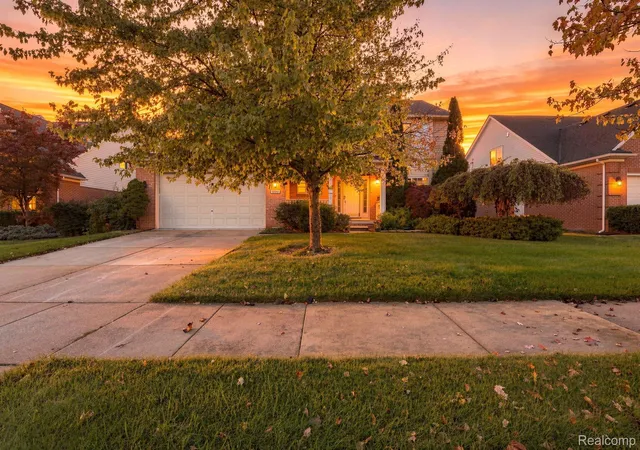 Photo 1 of Single family home for sale at 22085 Cherrywood Rd, Woodhaven, MI 48183 | MLS# 20261082940 | Listing updated on 2026-10-28