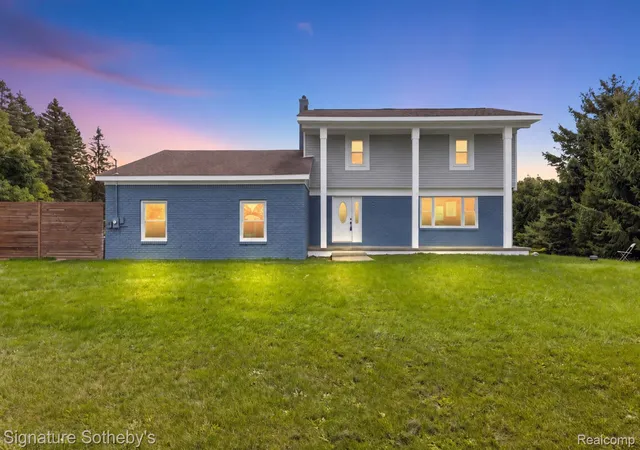 Photo 1 of Single family home for sale at 8415 Holcomb Rd, Clarkston, MI 48348 | MLS# 20261082959 | Listing updated on 2026-10-29