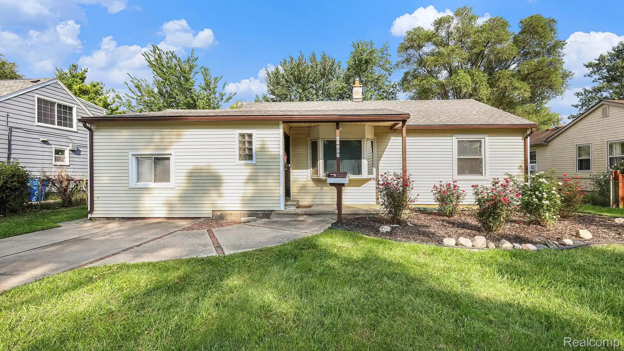 Photo 1 of Single family home for sale at 24898 Campbell Ave, Warren, MI 48089 | MLS# 20261082974 | Listing updated on 2026-10-14
