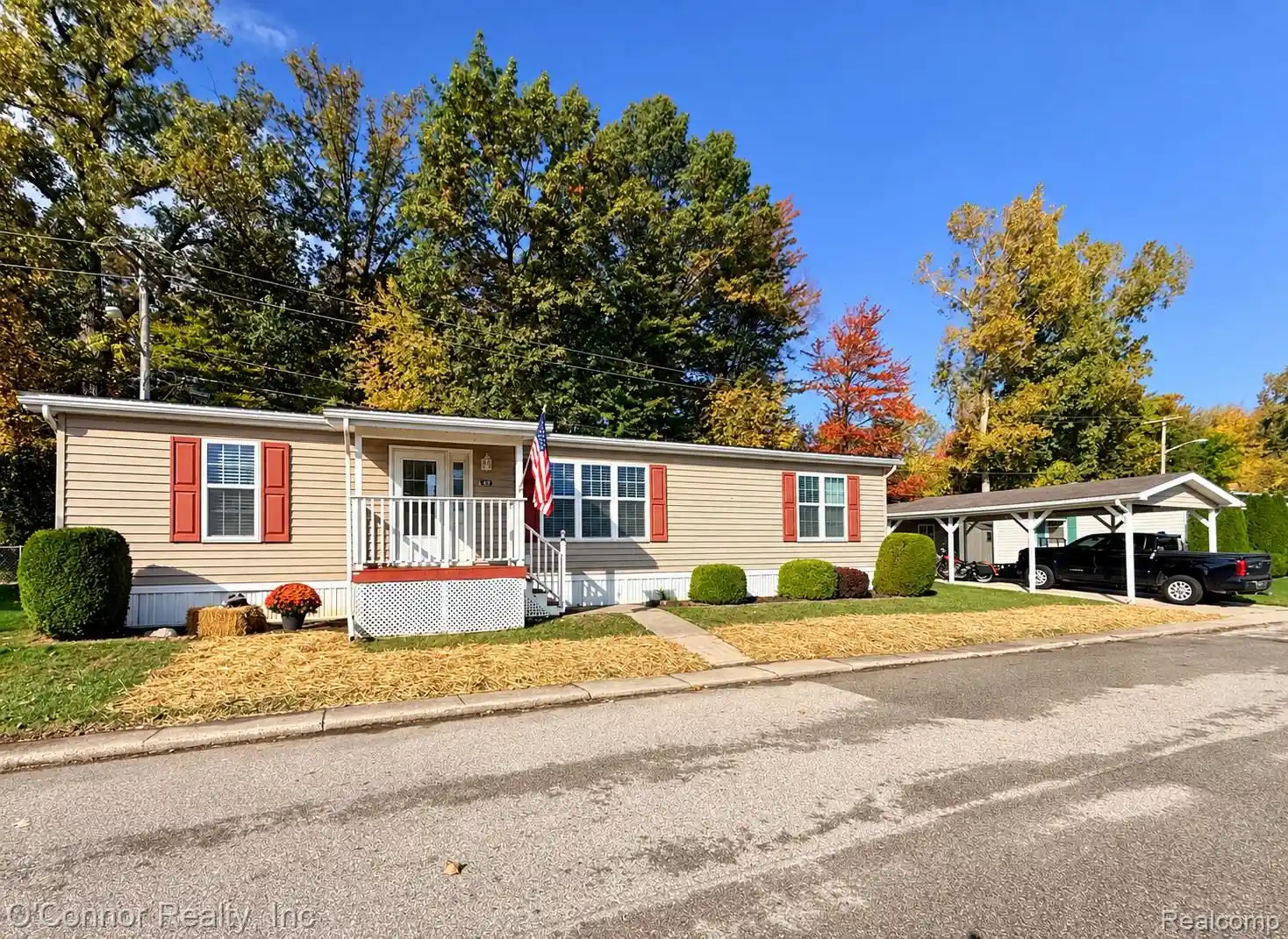 Photo 1 of Single family home for sale at 3333 Ravenswood Rd #145, Marysville, MI 48040 | MLS# 20261082981 | Listing updated on 2026-10-15