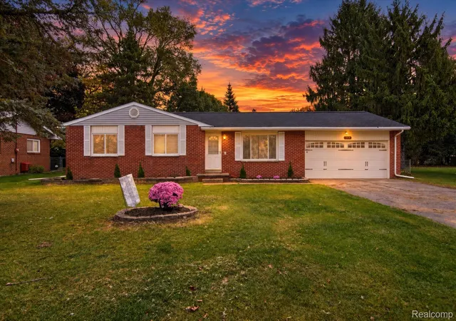 Photo 1 of Sale Pending at 117 Bernadette Dr, Michigan Center, MI 49254 | MLS# 20261083049 | Listing updated on 2026-10-30