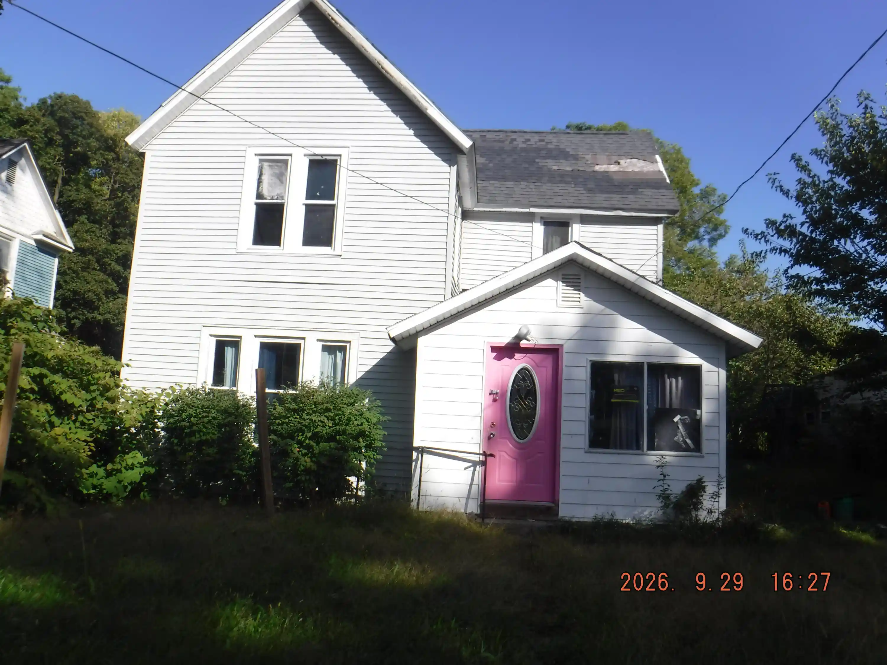 Photo 1 of Single family home for sale at 916 Charlotte Ave, Kalamazoo, MI 49048 | MLS# 64026054511 | Listing updated on 2026-10-14