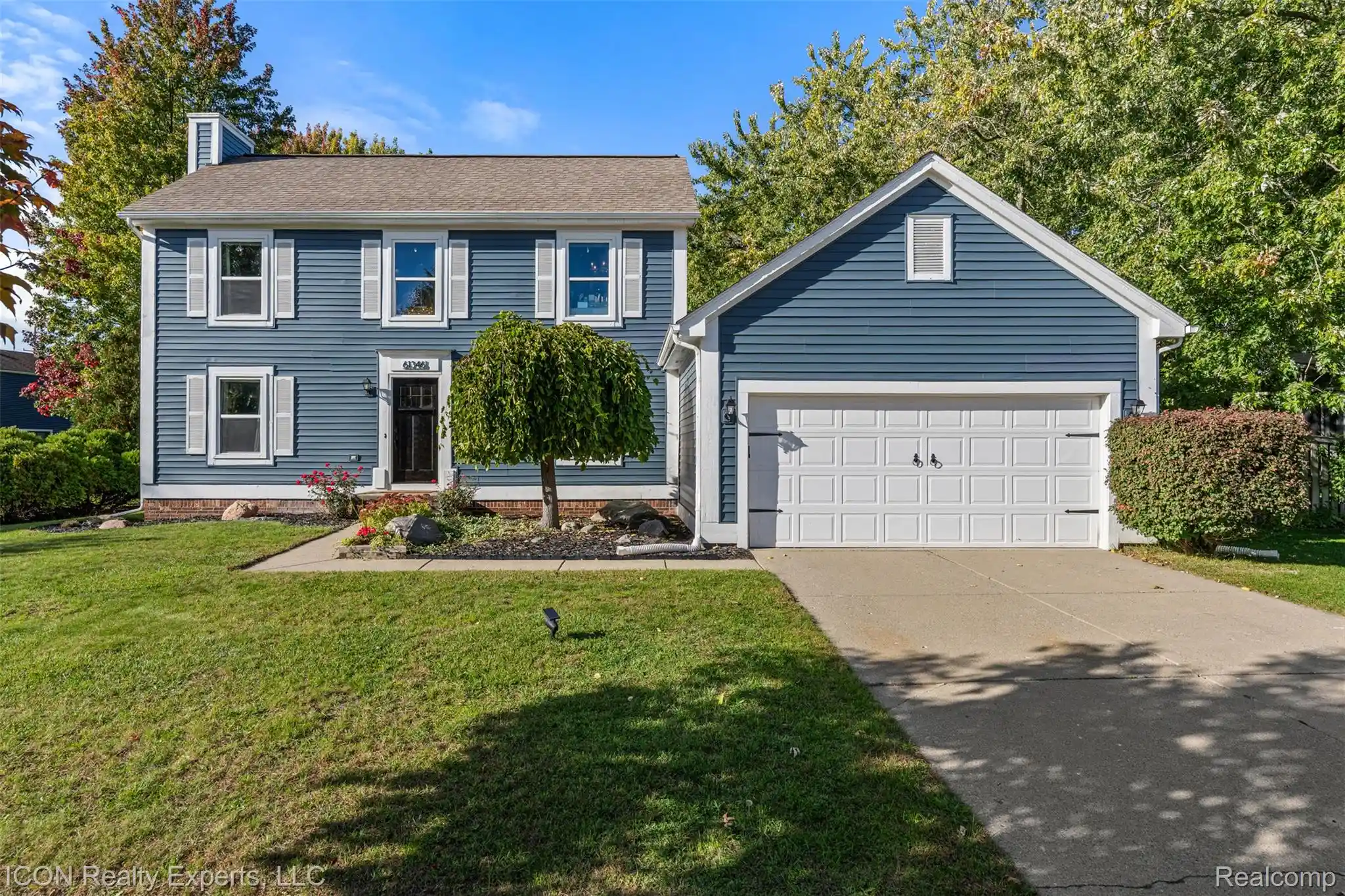 Photo 1 of Sale Pending at 61346 Dean Dr, South Lyon, MI 48178 | MLS# 20261083082 | Listing updated on 2026-10-31