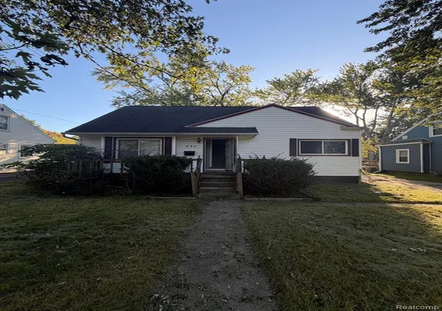 Single family home for sale at 634 Grand St, Adrian, MI 49221 | MLS# 20261083138