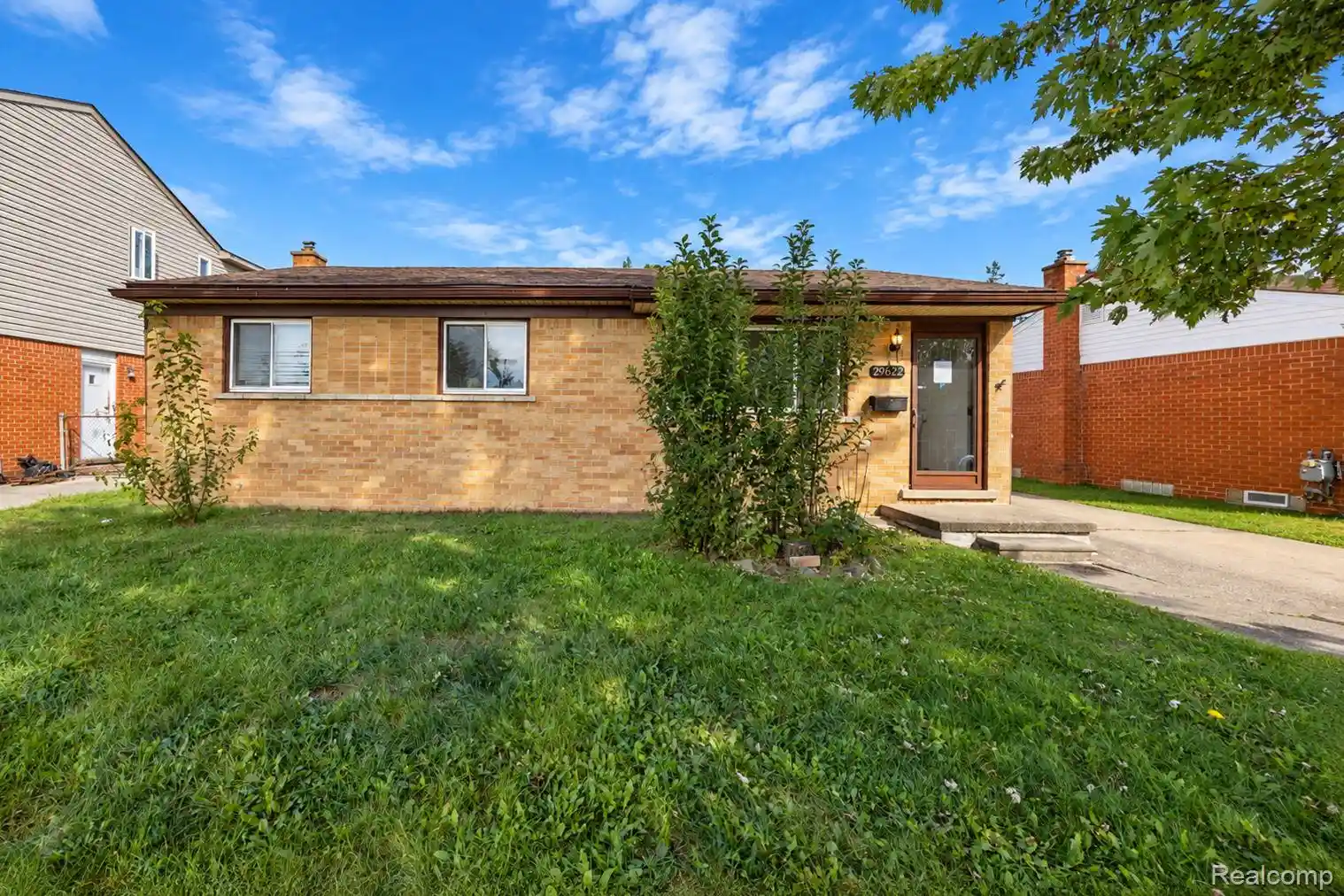 Photo 1 of Single family home for sale at 29622 Brown Ct, Garden City, MI 48135 | MLS# 20261083167 | Listing updated on 2026-10-14