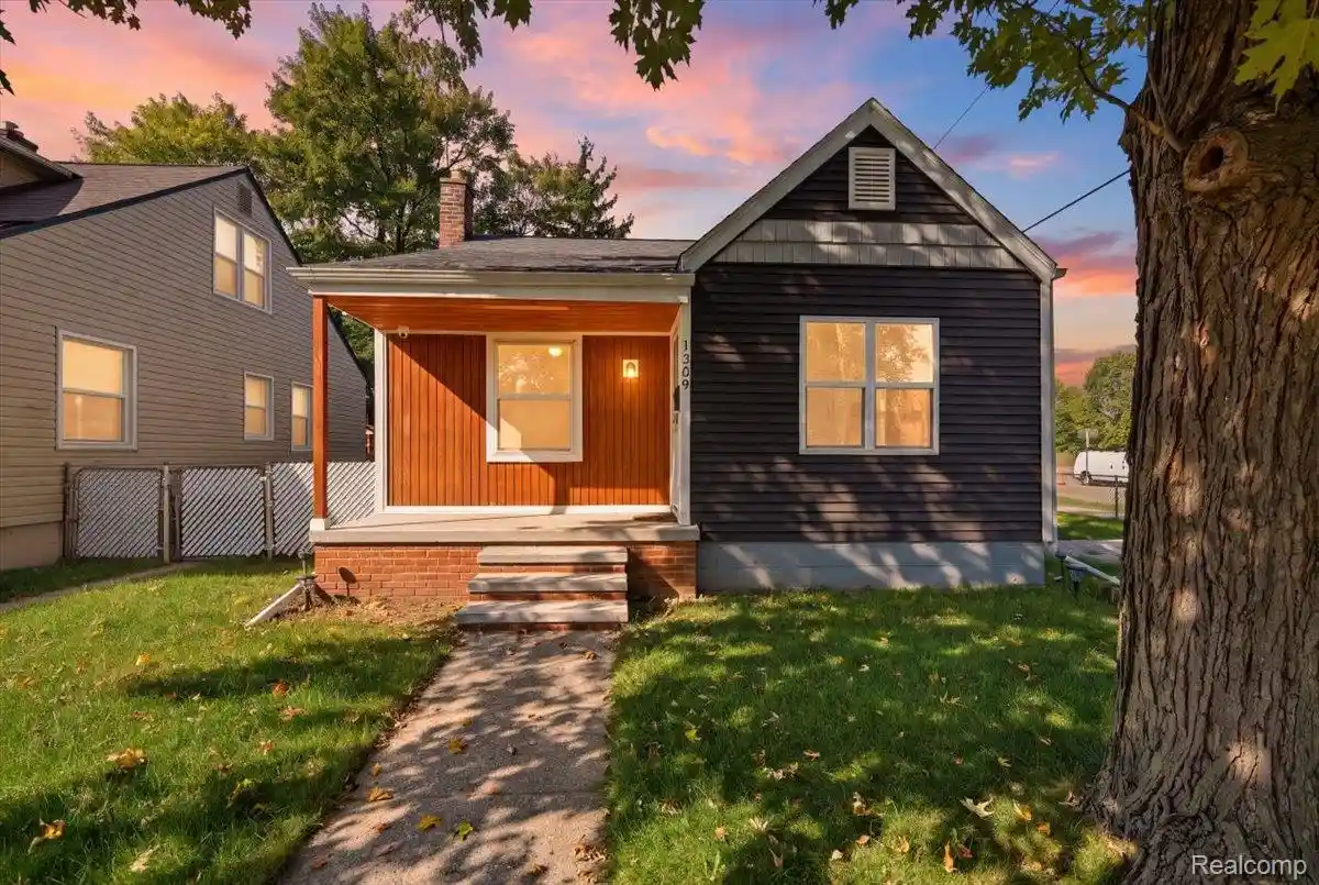 Single family home for sale at 1309 N Wilson Ave, Royal Oak, MI 48067 | MLS# 20261083178