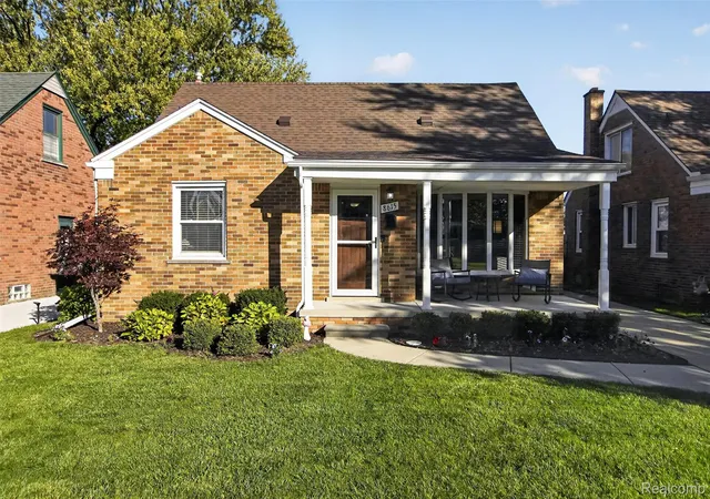 Single family home for sale at 8615 Quandt Ave, Allen Park, MI 48101 | MLS# 20261083187