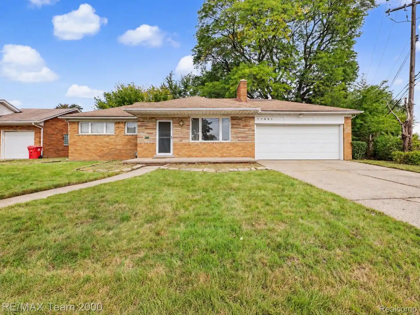 Photo 1 of Single family home for sale at 17641 Ego Ave, Eastpointe, MI 48021 | MLS# 20261083244 | Listing updated on 2026-10-16