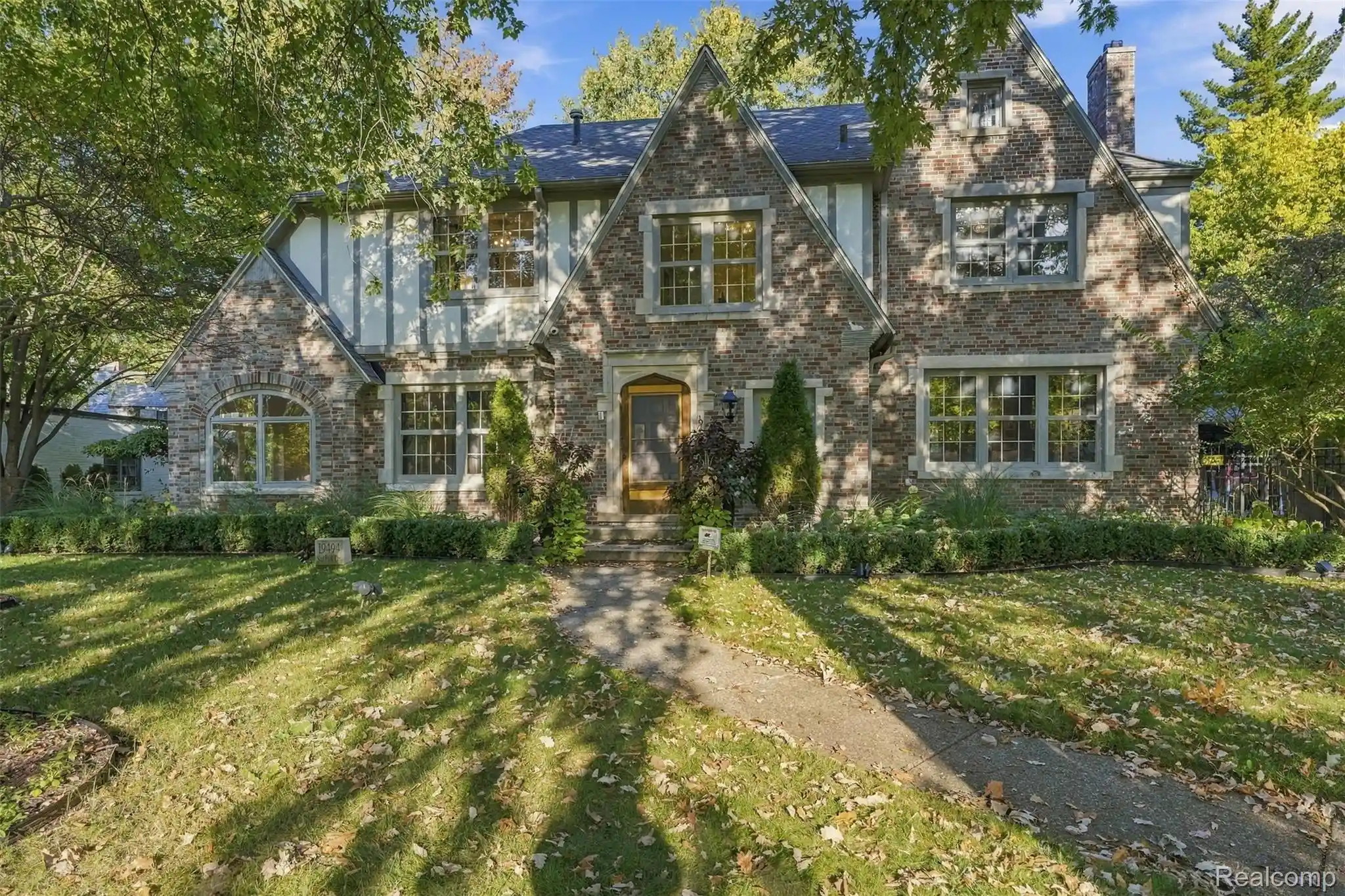 Photo 1 of Single family home for sale at 19494 Suffolk Dr, Detroit, MI 48203 | MLS# 20261083299 | Listing updated on 2026-10-24