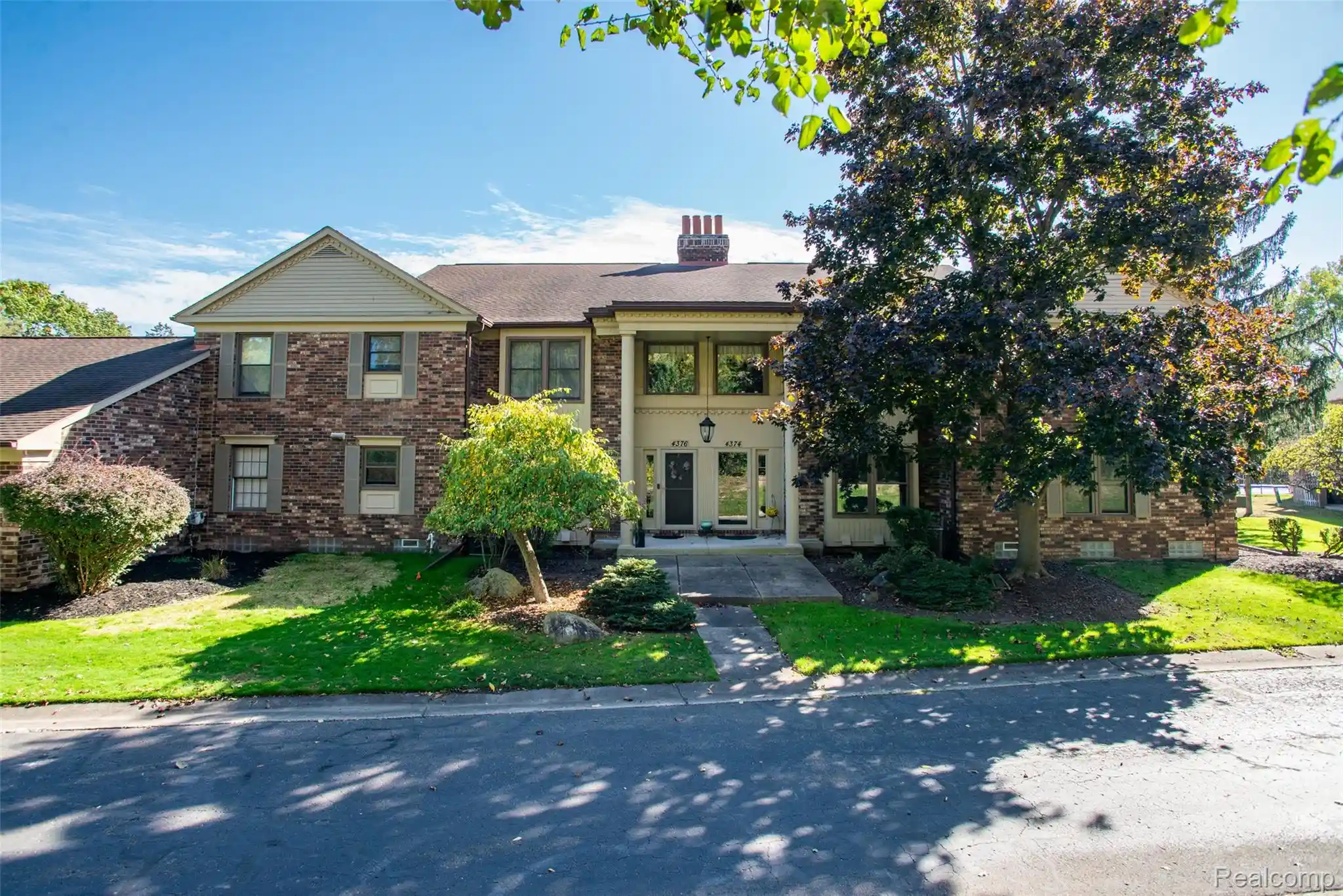 Condo for sale at 4376 Knightsbridge Ln, West Bloomfield, MI 48323 | MLS# 20261083332