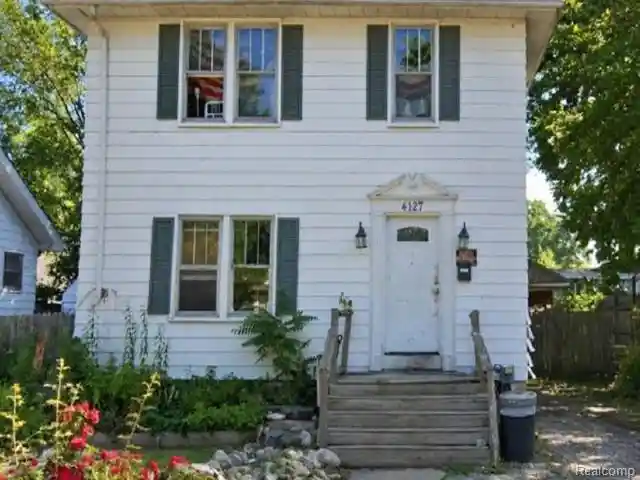 Photo 1 of Single family home for sale at 4127 Custer Ave, Flint, MI 48507 | MLS# 20261083359 | Listing updated on 2026-10-15