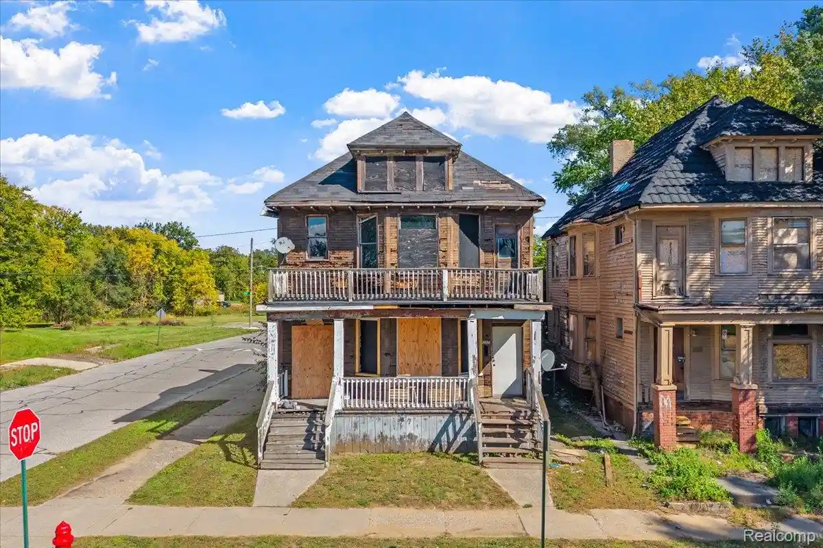 Photo 1 of Multi family home for sale at 7810 Goethe St, Detroit, MI 48214 | MLS# 20261083369 | Listing updated on 2026-10-15
