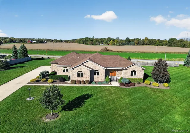 Single family home for sale at 37850 Cottonwood Ct, New Boston, MI 48164 | MLS# 20261083386