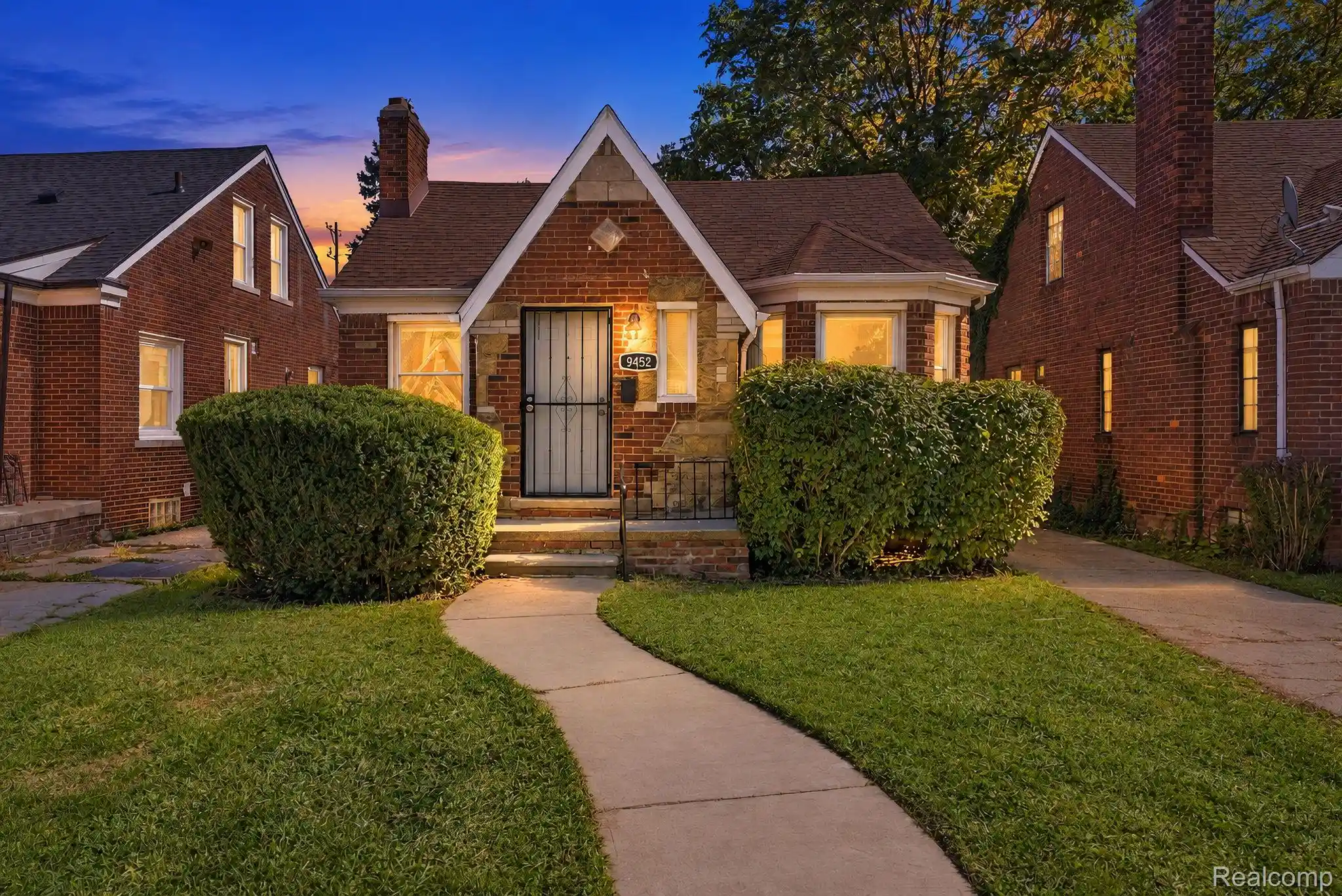 Photo 1 of Sale Pending at 9452 Lakepointe St, Detroit, MI 48224 | MLS# 20261083401 | Listing updated on 2026-10-15