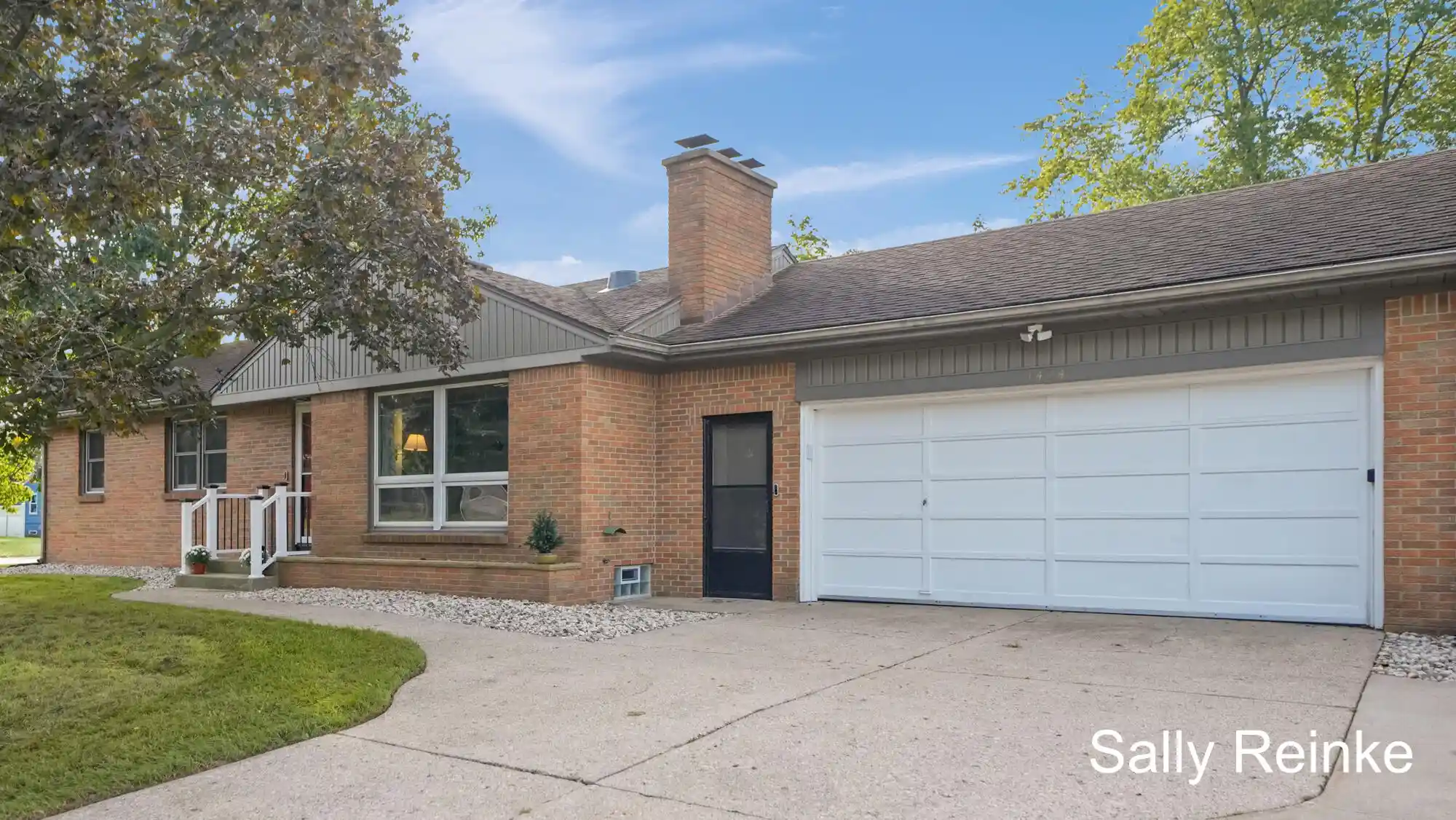 Photo 1 of Sale Pending at 1424 3 Mile Rd Ne, Grand Rapids, MI 49505 | MLS# 65026054682 | Listing updated on 2026-10-22