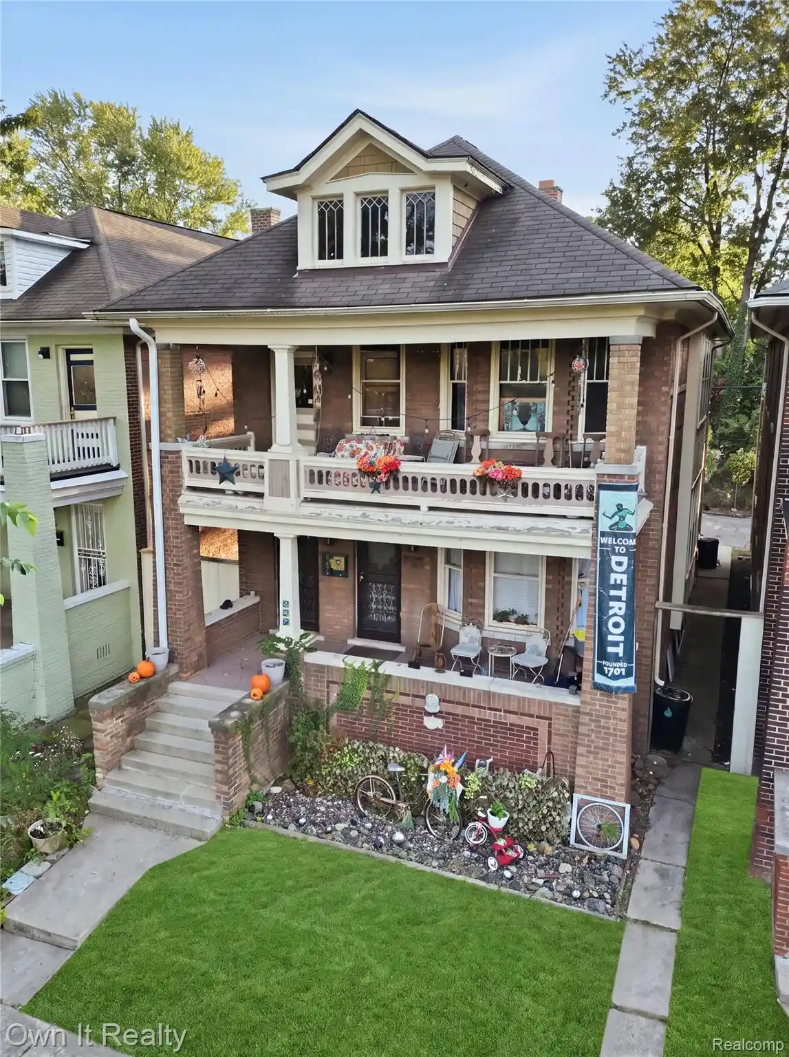 Multi family home for sale at 847 Ashland St, Detroit, MI 48215 | MLS# 20261083430
