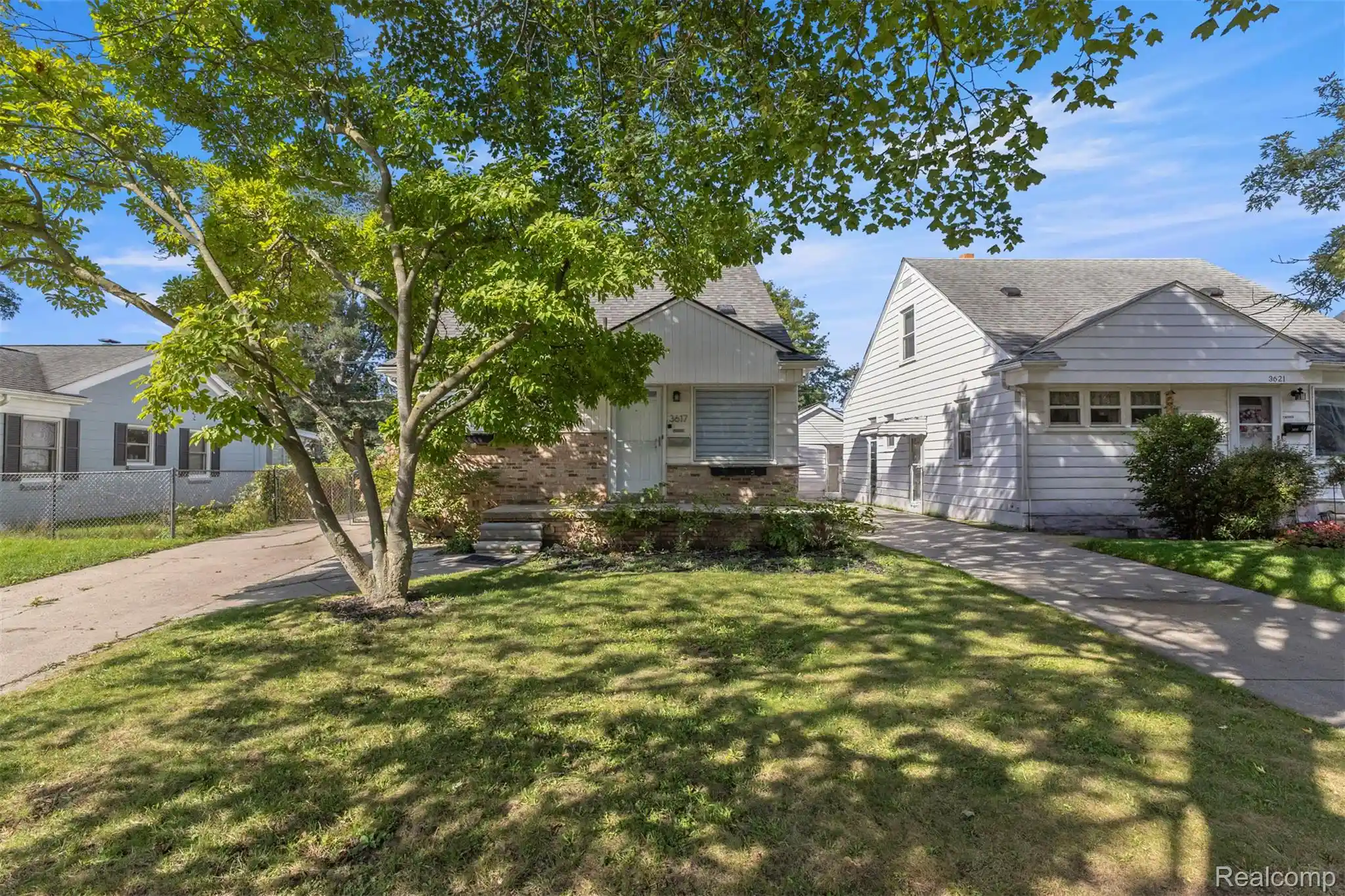 Photo 1 of Single family home for sale at 3617 Linwood Ave, Royal Oak, MI 48073 | MLS# 20261083456 | Listing updated on 2026-10-22