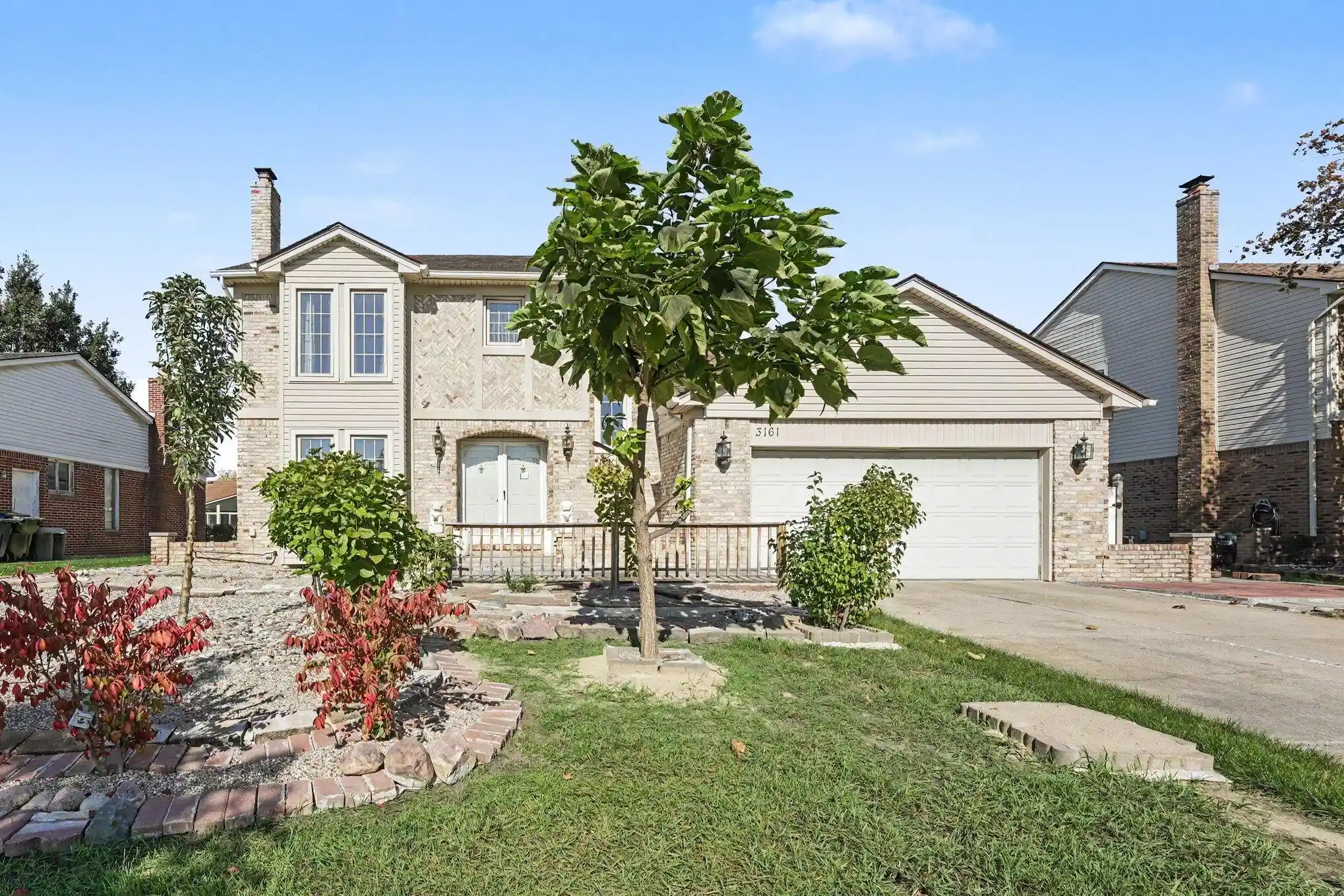 Photo 1 of Sale Pending at 3161 Barkway Dr, Sterling Heights, MI 48310 | MLS# 81026054711 | Listing updated on 2026-10-29