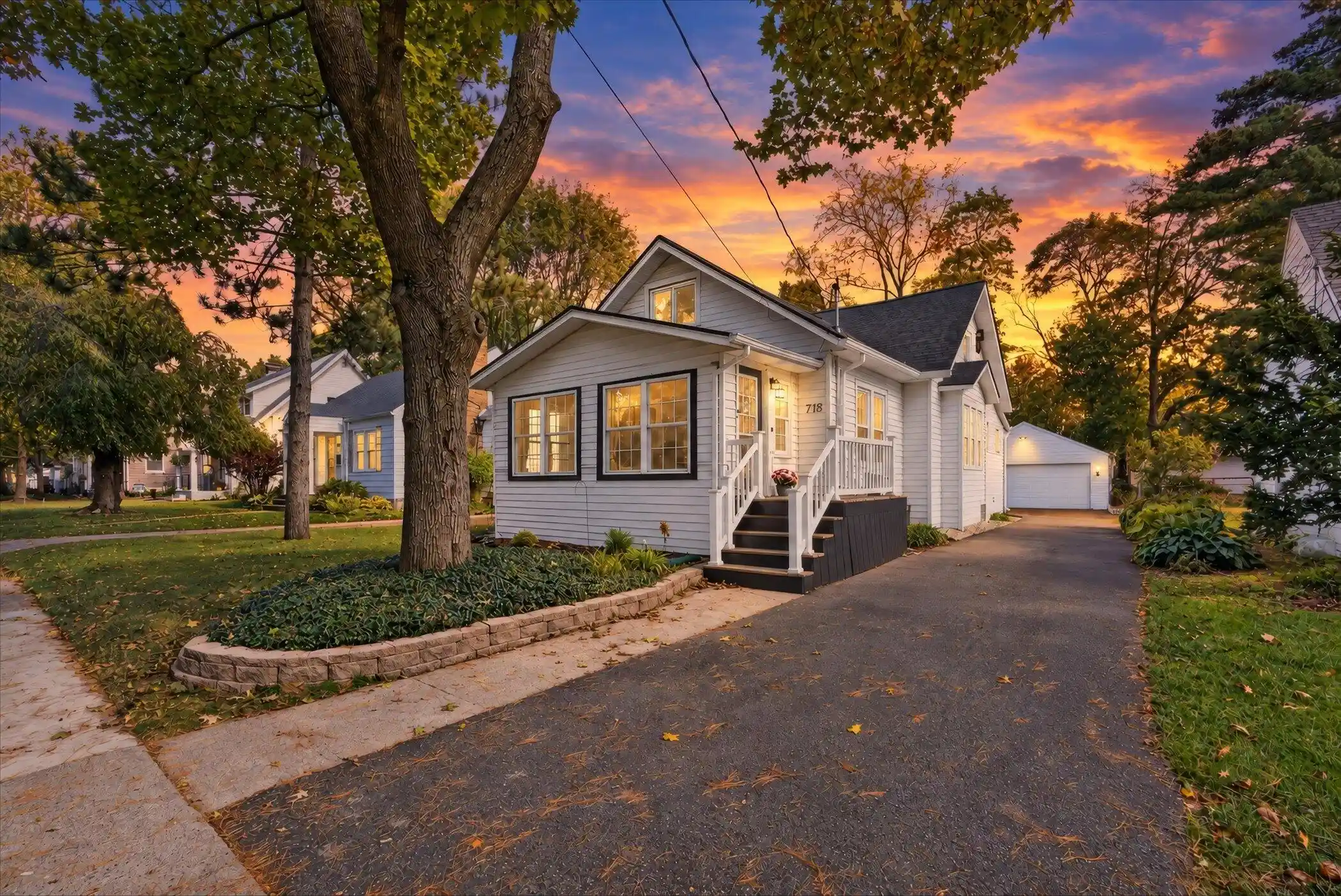 Photo 1 of Single family home for sale at 718 Pinehurst Blvd, Kalamazoo, MI 49006 | MLS# 64026054731 | Listing updated on 2026-10-14
