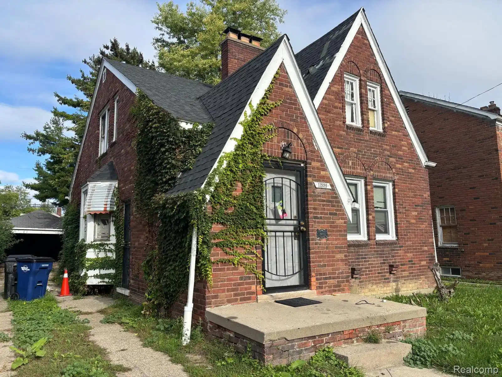 Photo 1 of Single family home for sale at 11559 Duchess St, Detroit, MI 48224 | MLS# 20261083579 | Listing updated on 2026-10-16