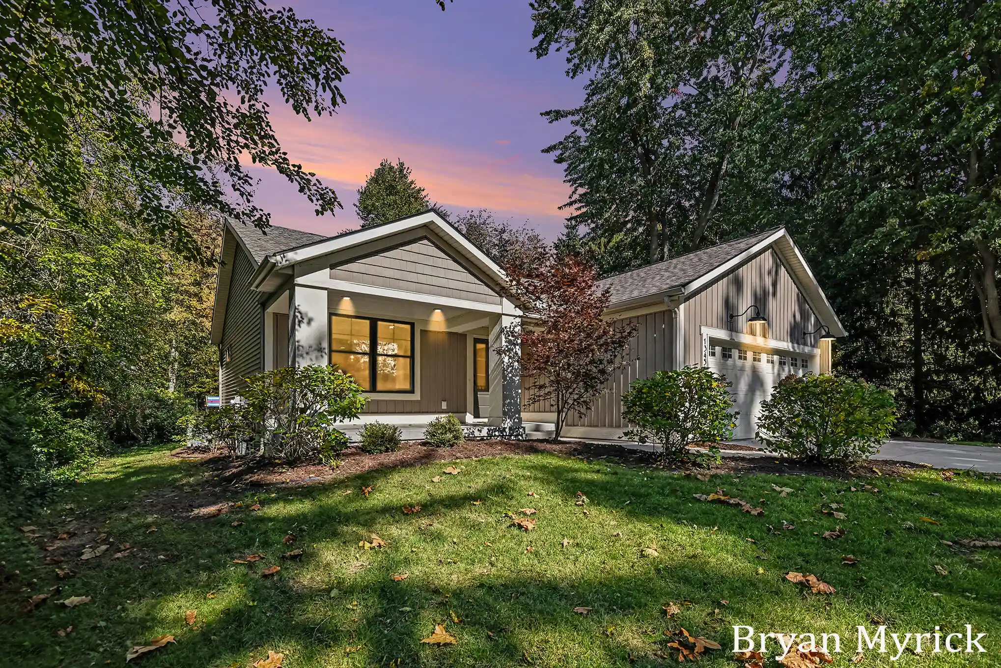 Photo 1 of Sale Pending at 1345 W Lakewood Blvd, Holland, MI 49424 | MLS# 71026054778 | Listing updated on 2026-10-21