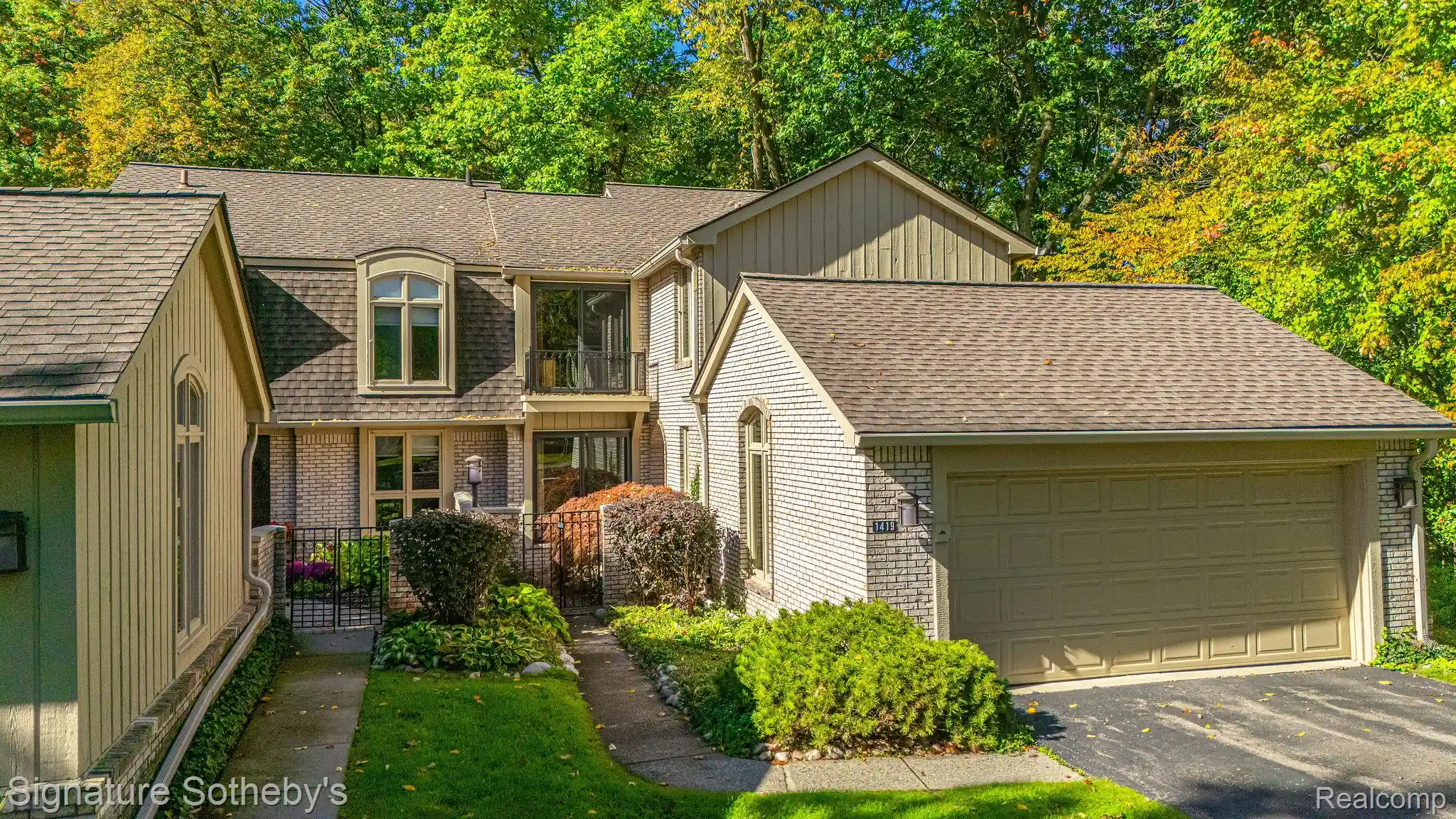 Photo 1 of Condo for sale at 1419 Ravineview Ct, Bloomfield Hills, MI 48304 | MLS# 20261083583 | Listing updated on 2026-10-29