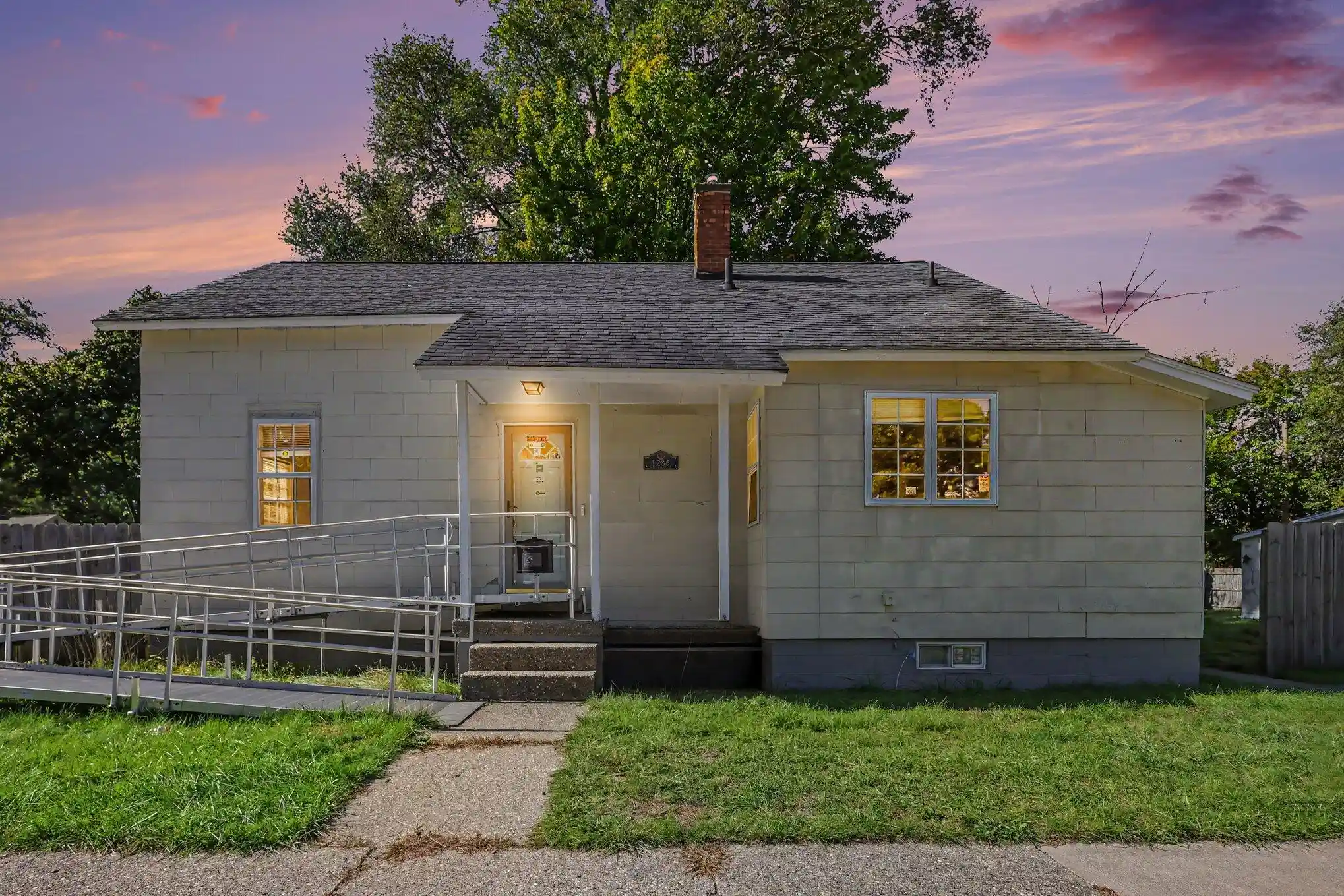 Photo 1 of Single family home for sale at 1286 Catherine Ave, Muskegon, MI 49442 | MLS# 67026054786 | Listing updated on 2026-10-21
