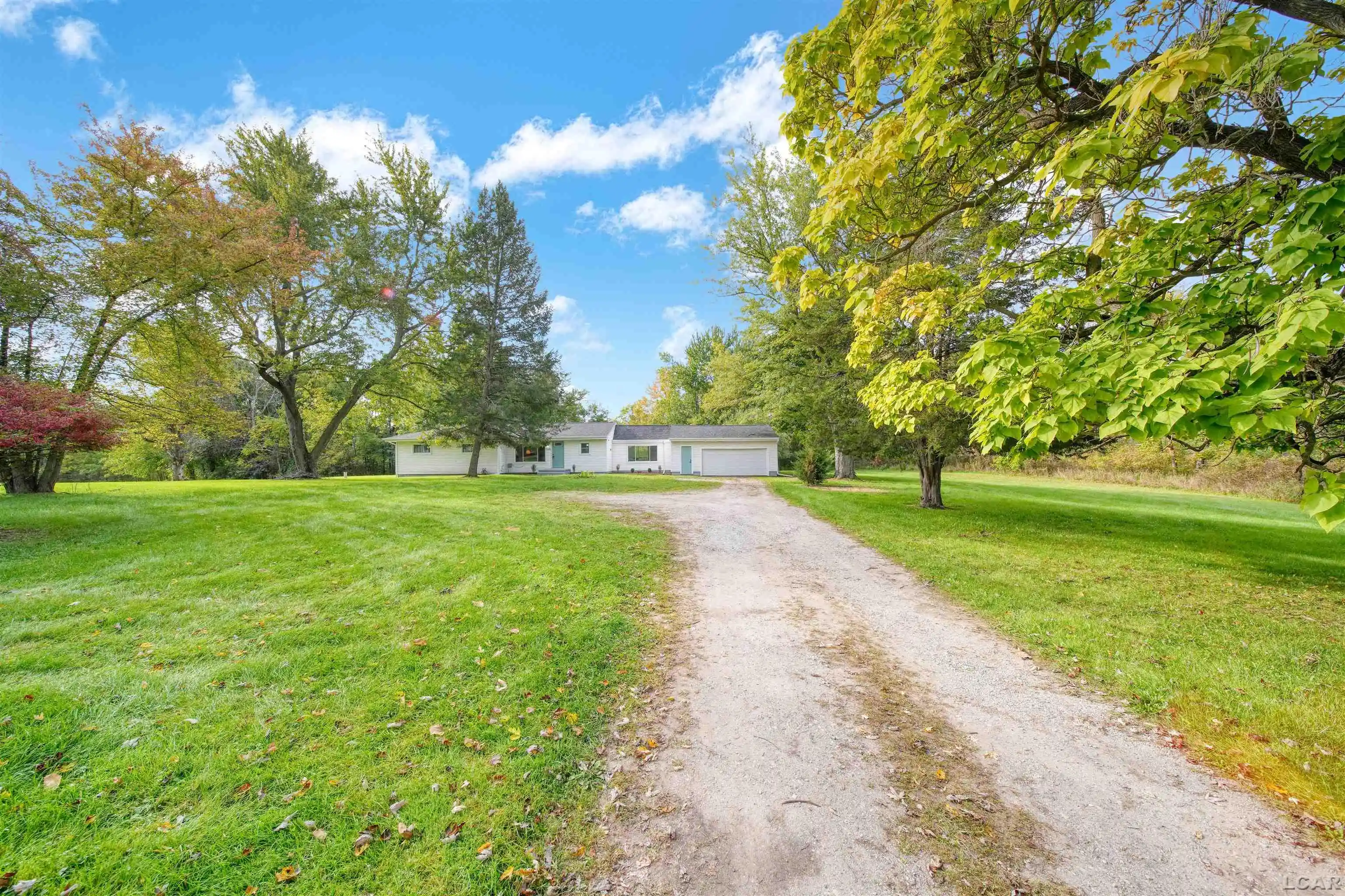 Photo 1 of Single family home for sale at 2400 Wolf Crk Hwy, Adrian, MI 49221 | MLS# 56050224901 | Listing updated on 2026-10-21