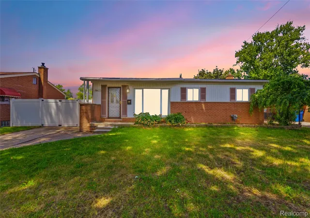 Photo 1 of Single family home for sale at 4663 Buchanan St, Warren, MI 48092 | MLS# 20261083608 | Listing updated on 2026-10-30