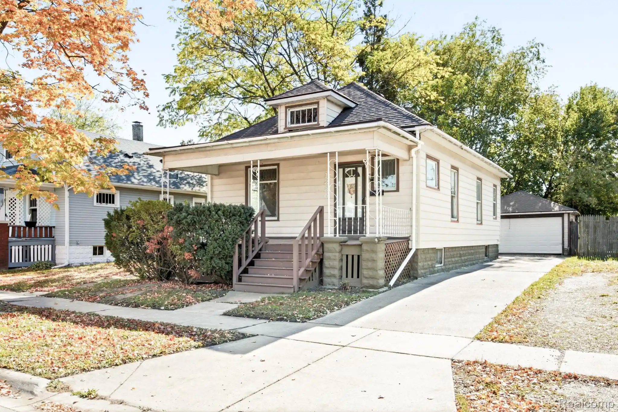 Photo 1 of Sale Pending at 1220 Varney St, Port Huron, MI 48060 | MLS# 20261083684 | Listing updated on 2026-10-22