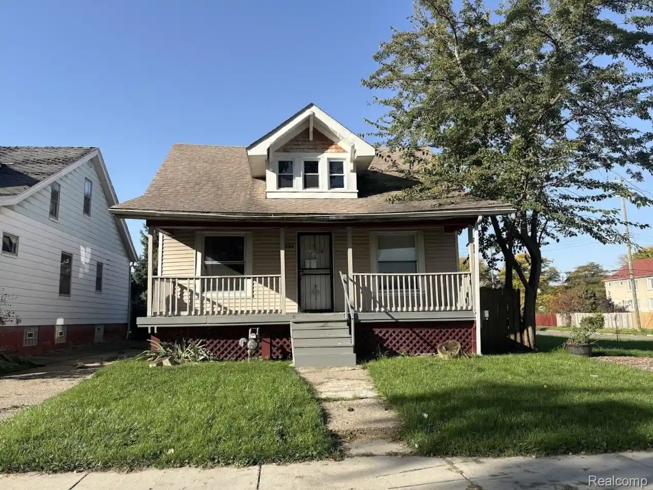 Photo 1 of Single family home for sale at 389 Eastlawn St, Detroit, MI 48215 | MLS# 20261083687 | Listing updated on 2026-10-16