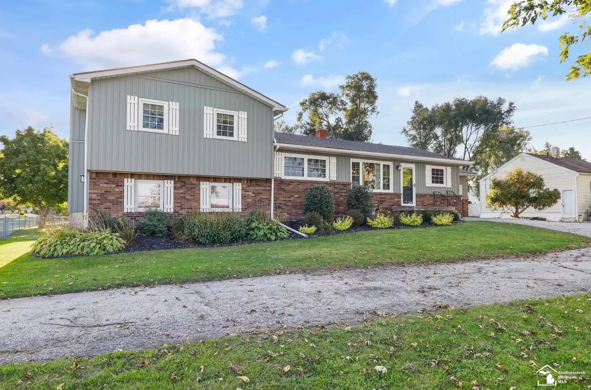 Photo 1 of Single family home for sale at 11470 S Dixie Hwy, Erie, MI 48133 | MLS# 57050224936 | Listing updated on 2026-10-20