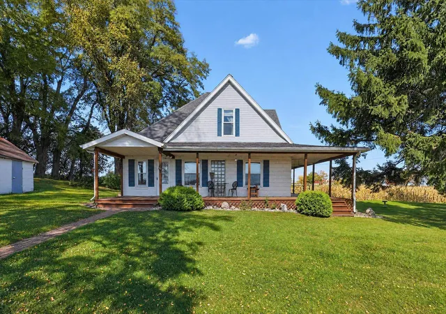 Photo 1 of Single family home for sale at 11837 N Jerome Rd, Saint Louis, MI 48880 | MLS# 79080074539 | Listing updated on 2026-10-29