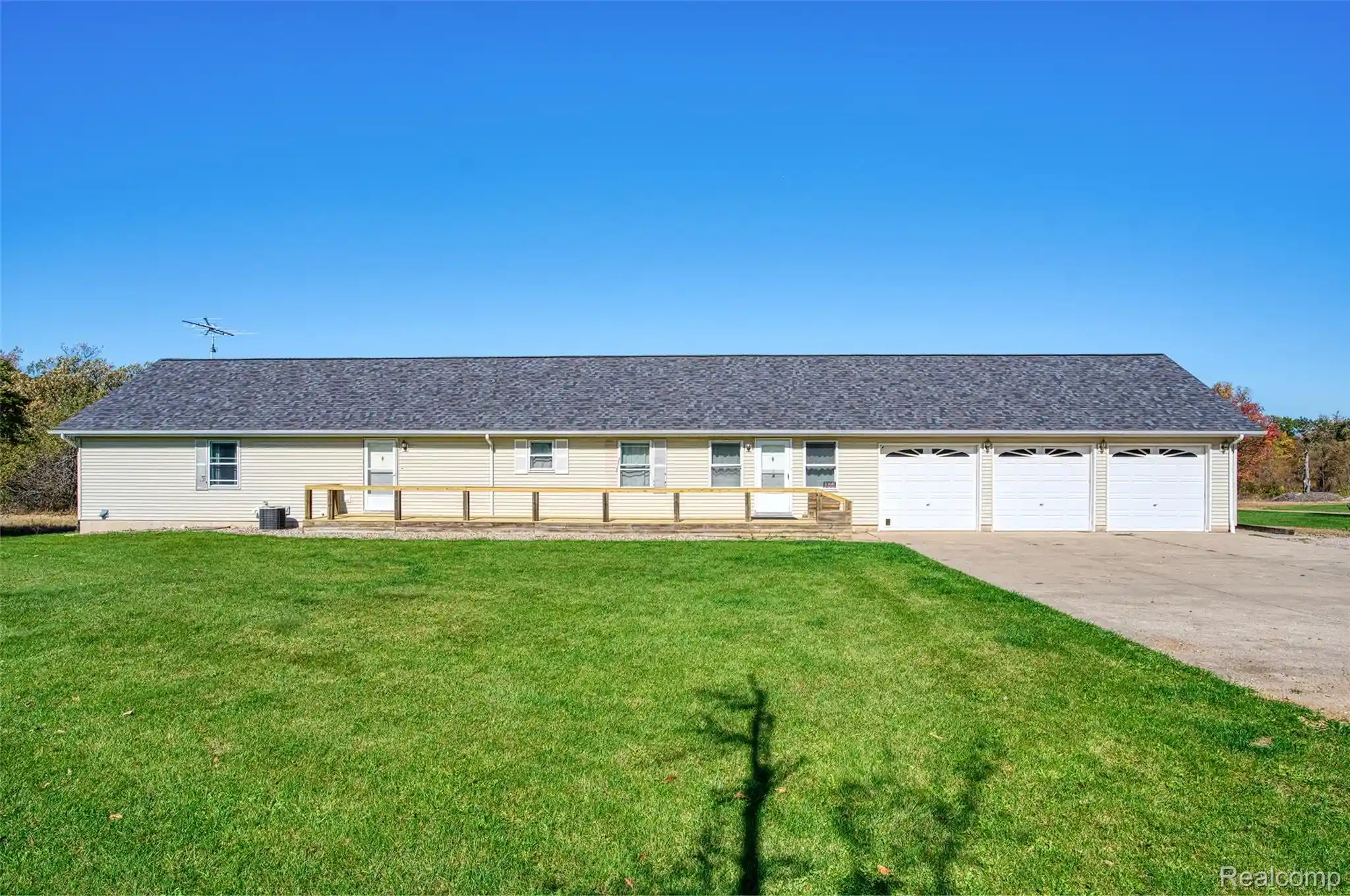 Photo 1 of Single family home for sale at 12870 Scott Rd, Davisburg, MI 48350 | MLS# 20261083711 | Listing updated on 2026-10-16
