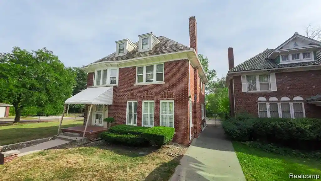 Photo 1 of Single family home for sale at 2685 Oakman Blvd, Detroit, MI 48238 | MLS# 20261083741 | Listing updated on 2026-10-16