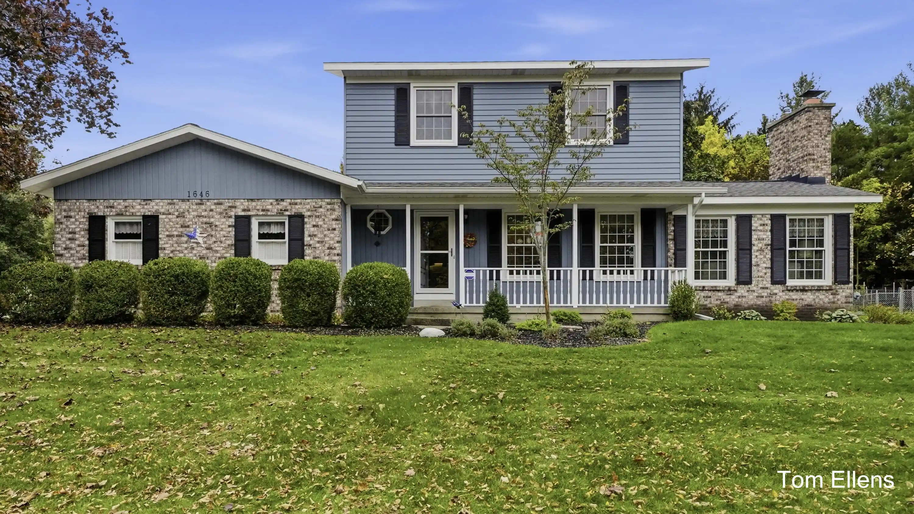 Photo 1 of Single family home for sale at 1646 Oldtown Rd Se, Grand Rapids, MI 49508 | MLS# 65026054915 | Listing updated on 2026-10-30