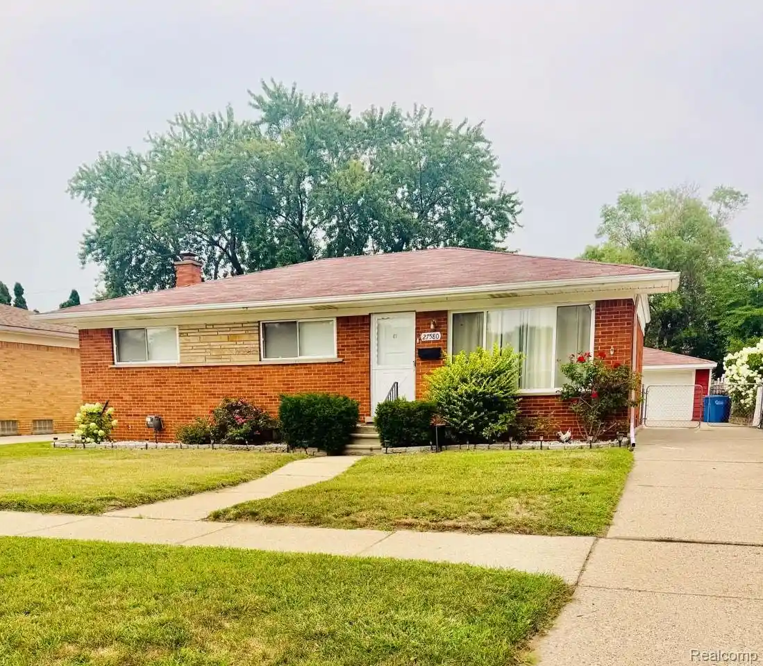 Photo 1 of Single family home for sale at 27580 Jean Rd, Warren, MI 48093 | MLS# 20261083767 | Listing updated on 2026-10-20
