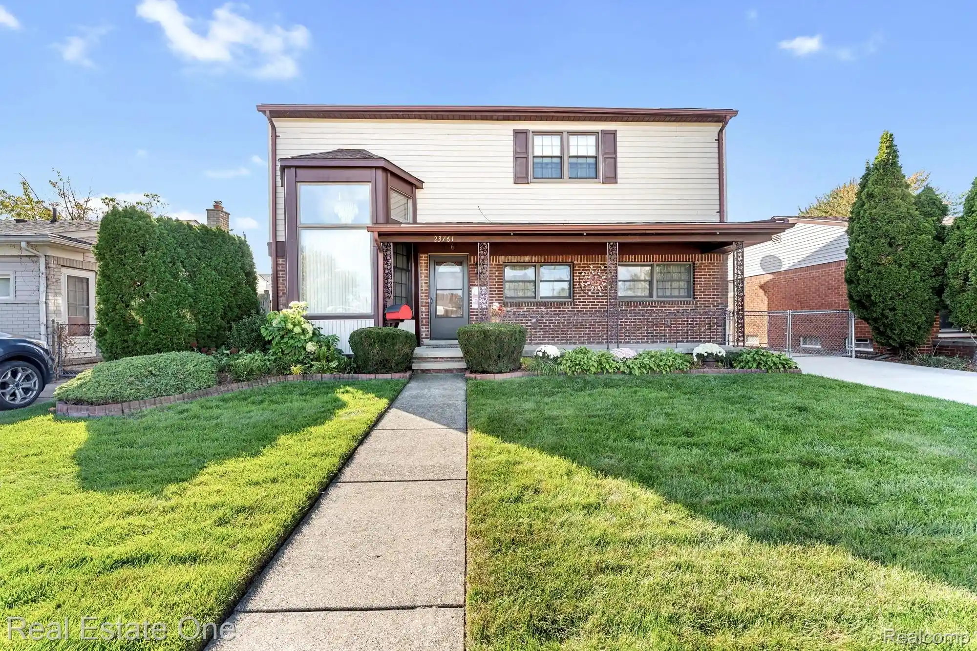 Photo 1 of Sale Pending at 23761 Irving St, Taylor, MI 48180 | MLS# 20261083781 | Listing updated on 2026-10-21