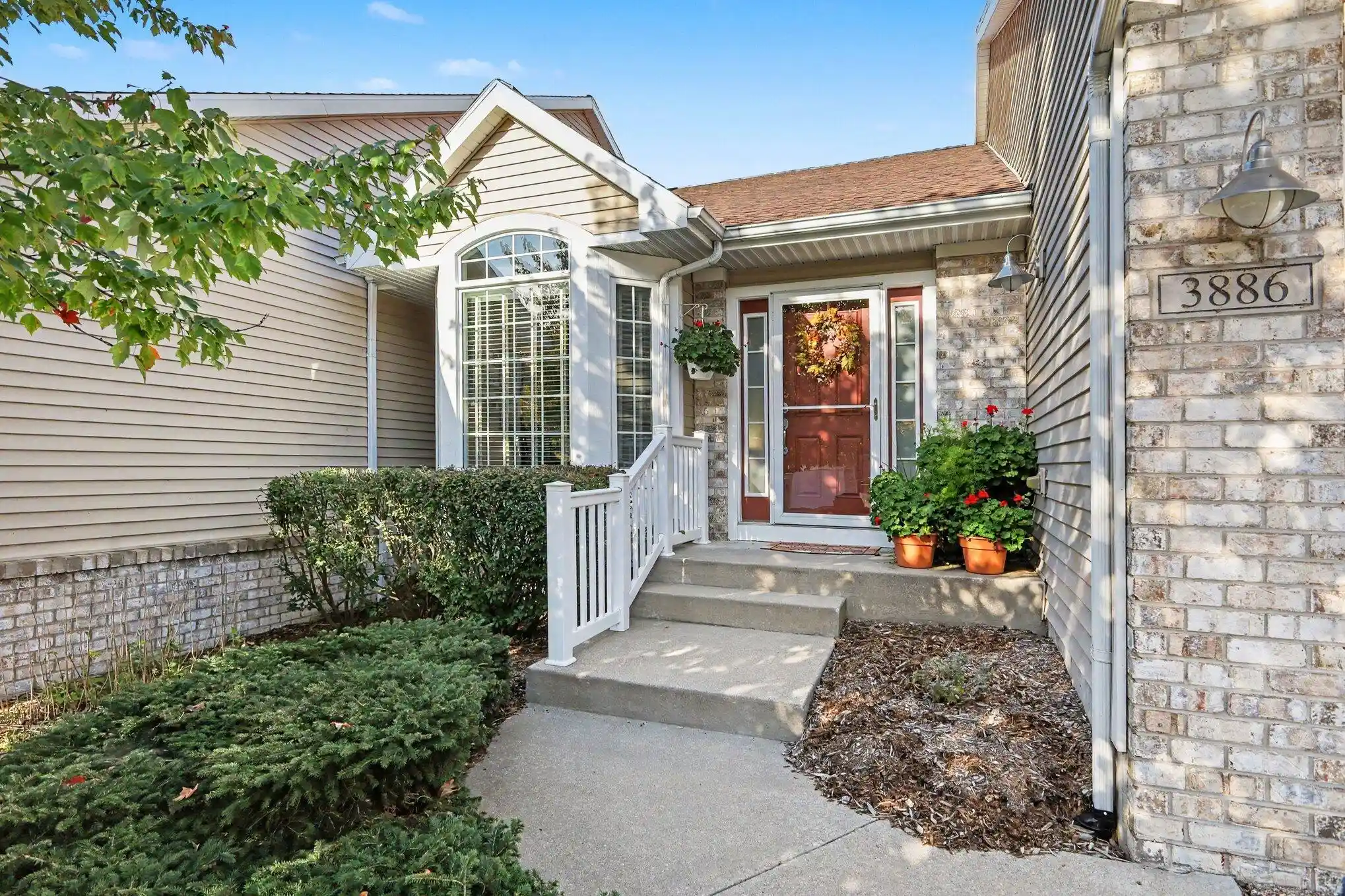 Condo for sale at 3886 Pemberton Dr SE #48, Grand Rapids, MI 49508 | MLS# 65026054933