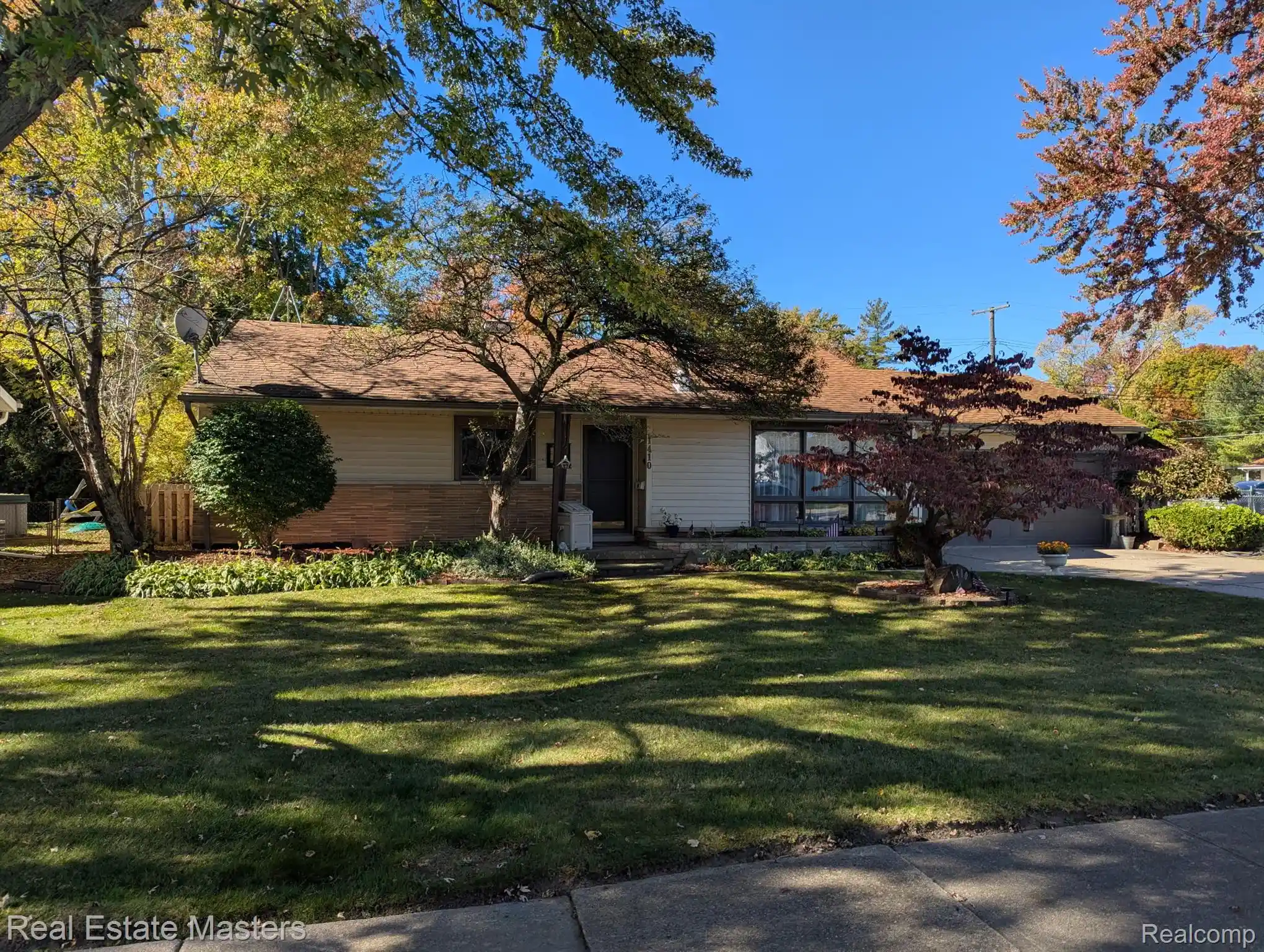 Photo 1 of Single family home for sale at 1410 Colorado, Marysville, MI 48040 | MLS# 20261083808 | Listing updated on 2026-10-22