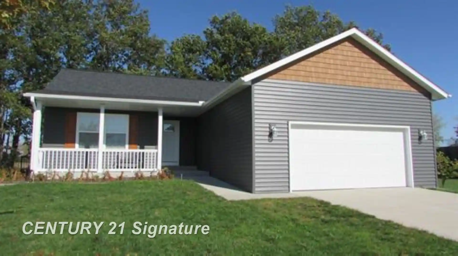 Photo 1 of Single family home for sale at 8696 Gilmour Ln, Freeland, MI 48623 | MLS# 61050224980 | Listing updated on 2026-10-22