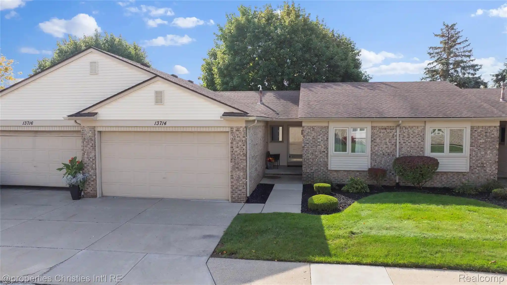 Condo for sale at 13714 Maple Grv Ave, Shelby Township, MI 48315 | MLS# 20261083817