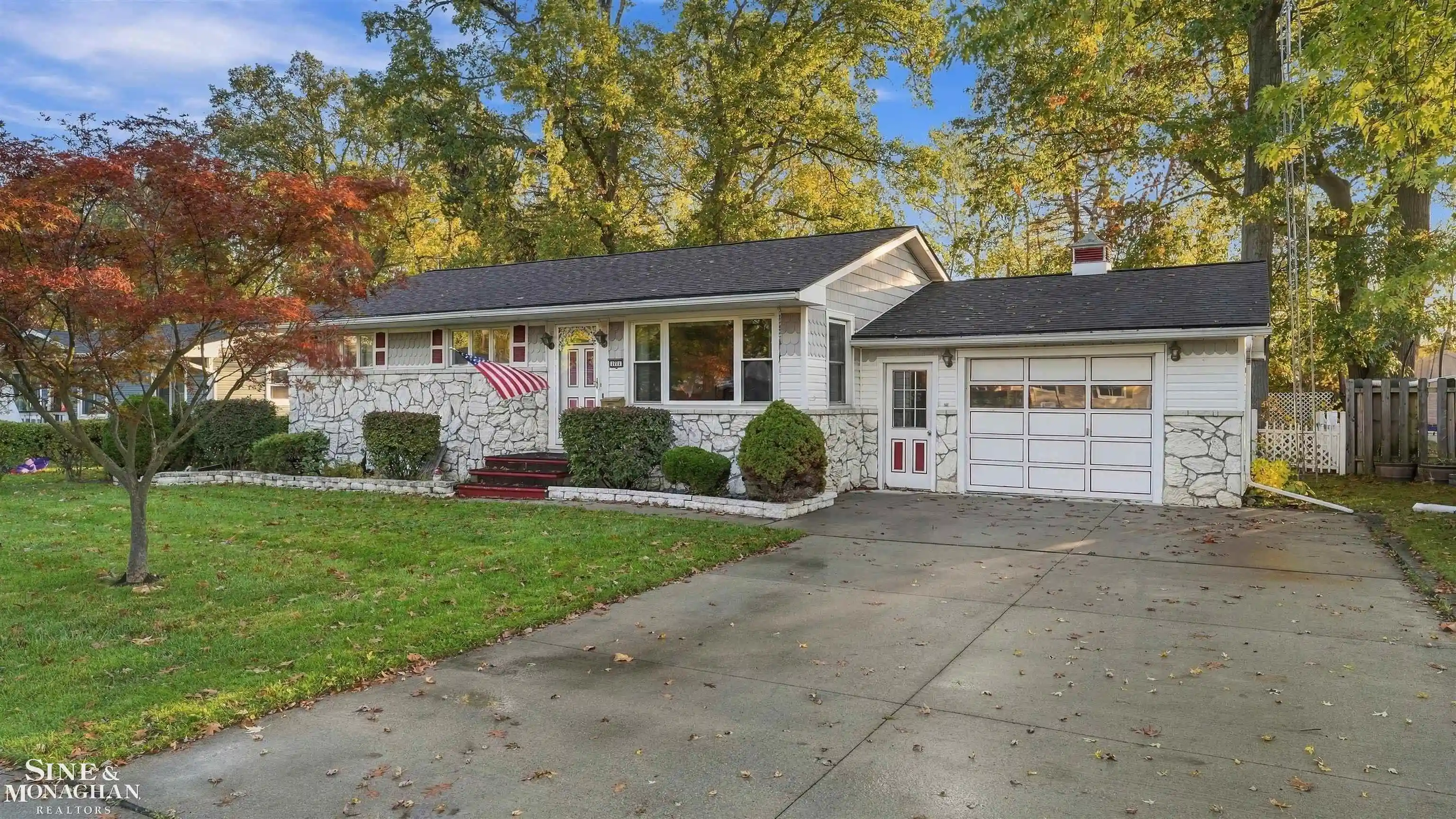 Photo 1 of Sale Pending at 1771 Vermont St, Marysville, MI 48040 | MLS# 58050224995 | Listing updated on 2026-10-28