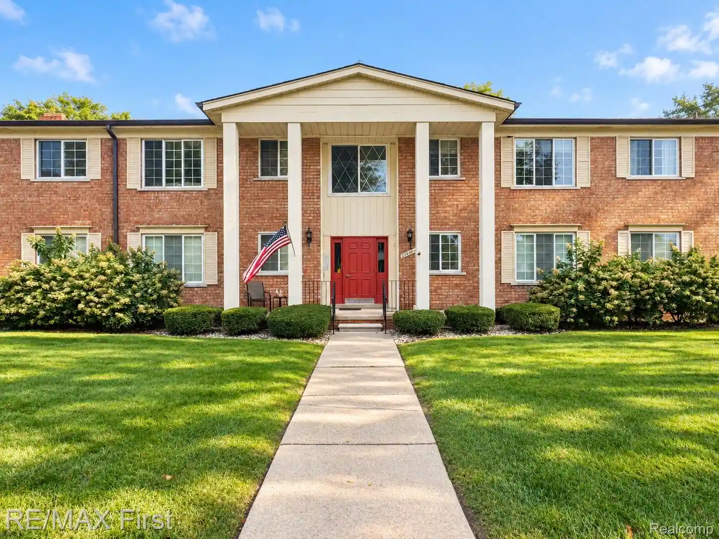Photo 1 of Condo for sale at 22850 E 9 Mile Rd, Saint Clair Shores, MI 48080 | MLS# 20261083868 | Listing updated on 2026-10-16