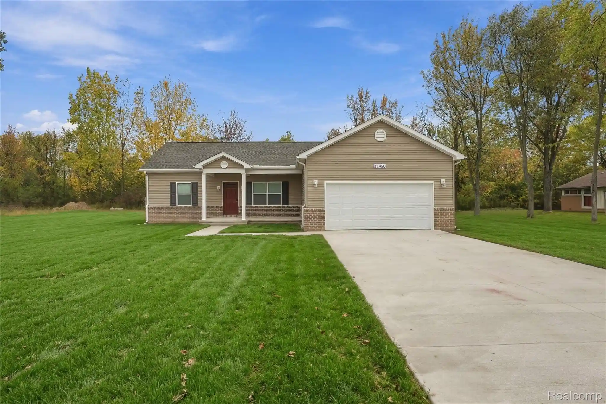 Photo 1 of Single family home for sale at 31450 Beverly Rd, Romulus, MI 48174 | MLS# 20261083883 | Listing updated on 2026-10-17